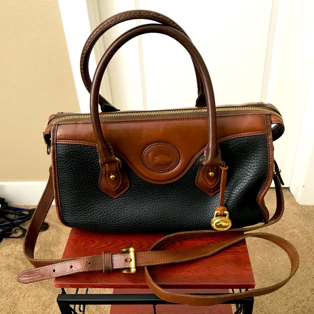 Classic Dooney Burke satchel/purse